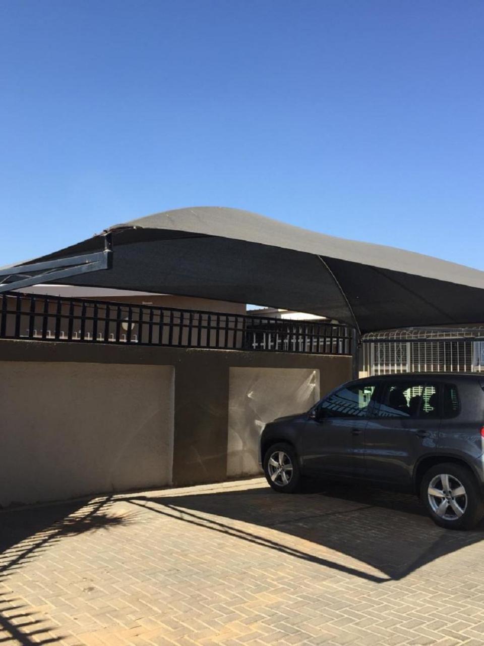 African Kingdom Guest House Boksburg Exteriör bild